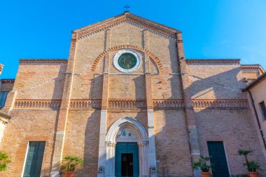 İtalyan kenti Pesaro 'da Santa Maria Assunta Katedrali.