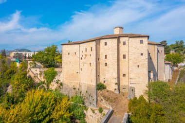 İtalya 'nın Ascoli Piceno kasabasındaki Malatesta kalesi.