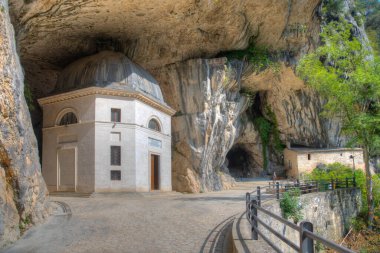 İtalya 'daki Tempio del Valadier Kilisesi.