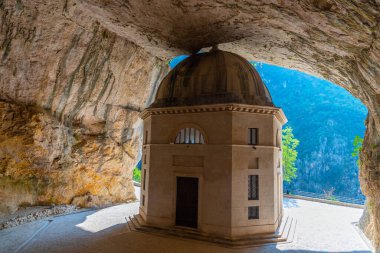 İtalya 'daki Tempio del Valadier Kilisesi.