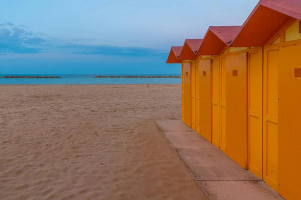 Färgglada Omklädningsrum Strand Pesaro Italien — Stockfoto