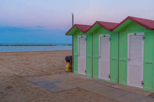 Färgglada Omklädningsrum Strand Pesaro Italien — Stockfoto