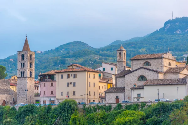 Церква Санта Марія Інтервейнес Ascoli Piceno Італії — стокове фото