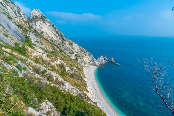 Spiaggia Delle Due Sorelle Praia Parque Natural Monte Conero Itália — Fotografia de Stock