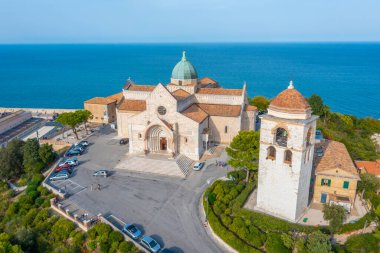 İtalyan kenti Ancona 'daki San Ciriaco Katedrali.