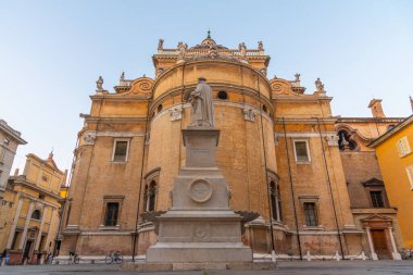 İtalya, Parma 'da Santa Maria della Steccata Sığınağı.