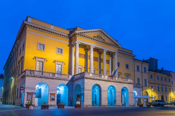 Soluppgång Över Kommunal Teater Piacenza Italien — Stockfoto