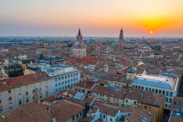 İtalyan şehri Parma 'nın havadan görünüşü.