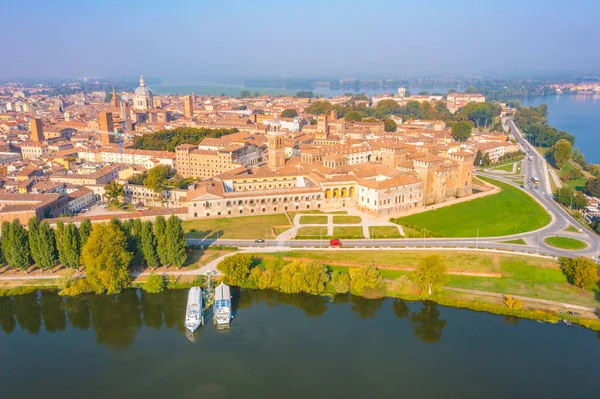 Flygfoto Över Italienska Staden Mantua — Stockfoto