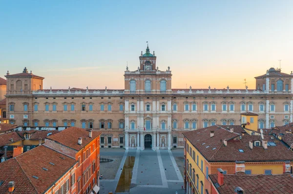 Salida Del Sol Vista Del Palazzo Ducale Ciudad Italiana Modena — Foto de Stock