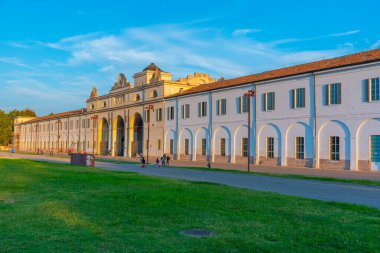 Modena, İtalya 'da Marco Biagi Üniversitesi Ekonomi Bölümü.
