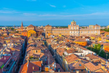 İtalyan kenti Modena 'daki Palazzo Ducale' nin hava manzarası.