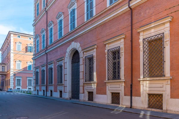 Történelmi Épület Olasz Városban Modena — Stock Fotó