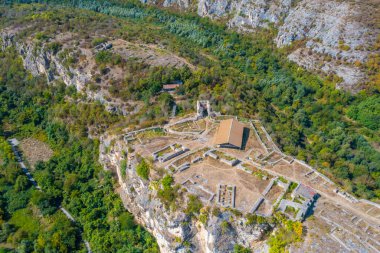 Bulgaristan 'daki Cherven kalesinin kalıntıları.