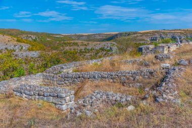 Bulgaristan 'daki Cherven kalesinin kalıntıları.