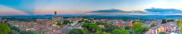 イタリアペルージャのサン ドメニコ修道院の日没の空中ビュー — ストック写真