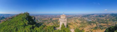 San Marino 'nun Montale Kulesi Panorama Manzarası.