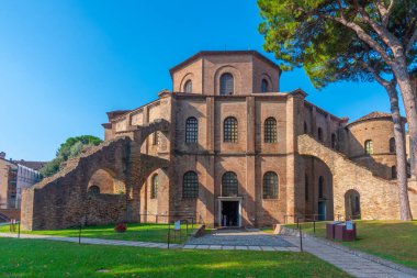 İtalya, Ravenna 'daki Basilica di San Vitale.