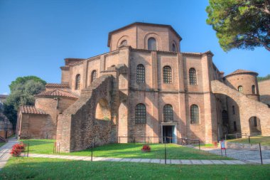 İtalya, Ravenna 'daki Basilica di San Vitale.