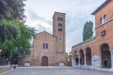 İtalya, Ravenna 'da Aziz Francis Bazilikası.