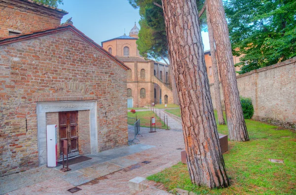 Mausoleo di Galla Placidia İtalyan kenti Ravenna 'da.