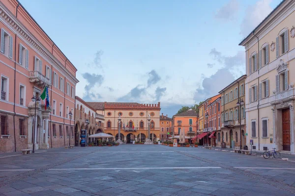 Salida Del Sol Vista Del Ayuntamiento Piazza Del Popolo Ciudad —  Fotos de Stock