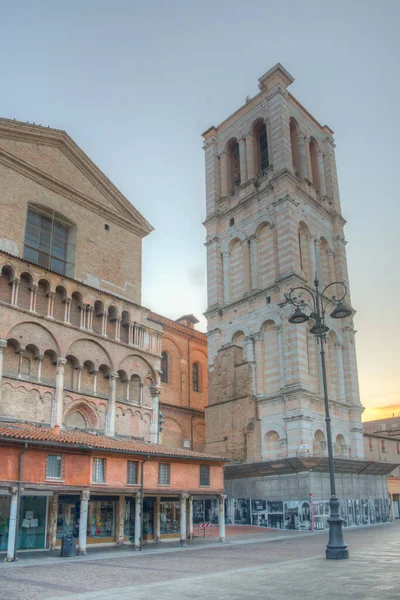 Vista Sorgere Del Sole Sulla Cattedrale Ferrara — Foto Stock