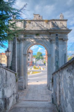 İtalya Vicenza 'da Arco delle Scalette.