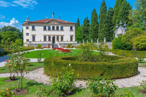 Palazzina di Villa Valmarana ai Nani İtalyan kasabası Vicenza 'da.