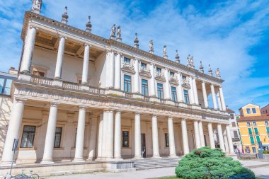 İtalyan kasabası Vicenza 'daki Palazzo Chiericati.