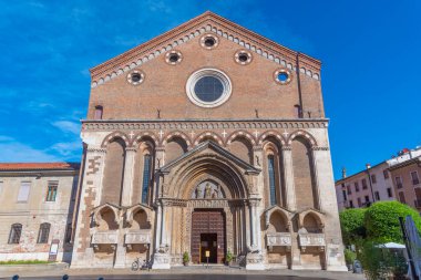 İtalyan kasabası Vicenza 'daki San Lorenzo Kilisesi.