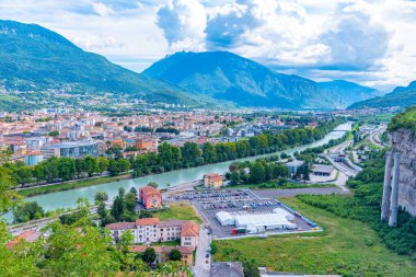 Eski İtalyan şehri Trento 'nun Panorama manzarası.