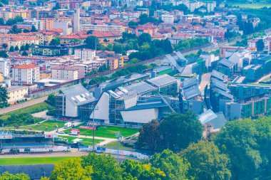 MUSE 'nun havadan görünüşü - İtalya' daki Museo delle Scienze di Trento.