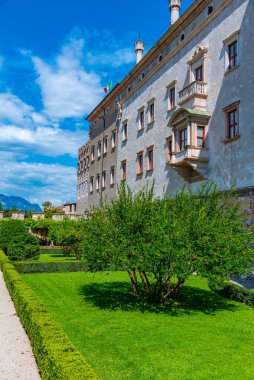 İtalya 'nın Trento kentindeki Castello del Buonconsiglio avlusunda..