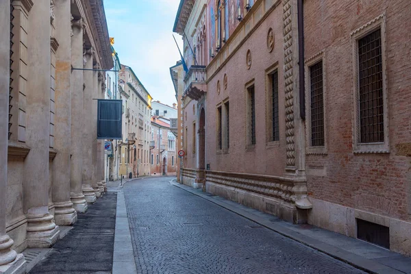 İtalya 'nın eski Vicenza kasabasındaki Palladio Müzesi.