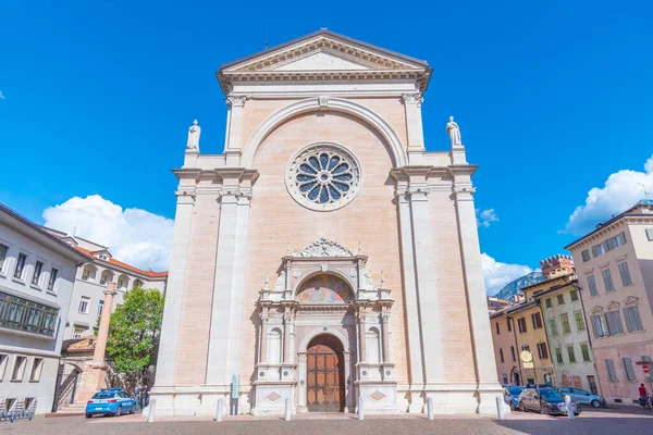 İtalya 'nın Trento kentindeki Saint Maria Maggiore Kilisesi.