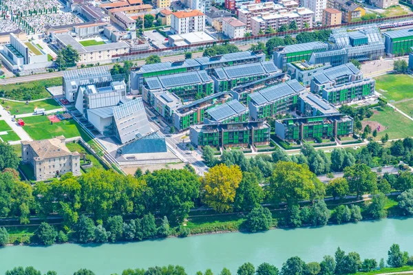 MUSE 'nun havadan görünüşü - İtalya' daki Museo delle Scienze di Trento.