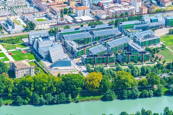 MUSE 'nun havadan görünüşü - İtalya' daki Museo delle Scienze di Trento.