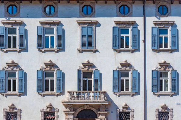 Palácio Trautmannsdorf Cidade Italiana Trento — Fotografia de Stock