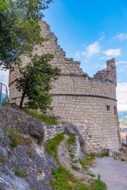 İtalya 'daki Riva del Garda Kalesi.