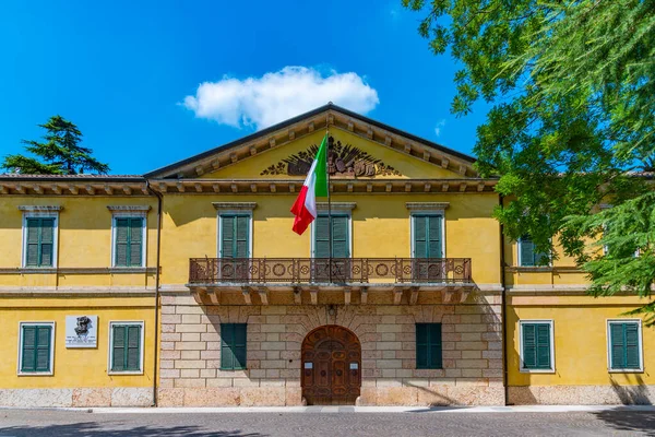 Palazzina Storica Olasz Városban Peschiera Del Garda — Stock Fotó