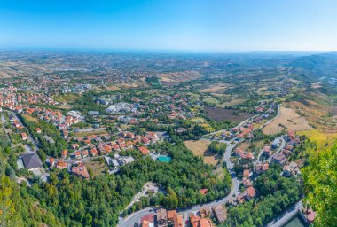 Valdragone 'un San Marino' daki hava manzarası.