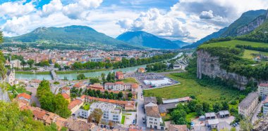 Eski İtalyan şehri Trento 'nun Panorama manzarası