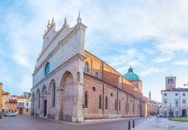 İtalya Vicenza 'daki Santa Maria Annunciata Katedrali