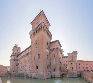 İtalyan kenti Ferrara 'da Castello Estense