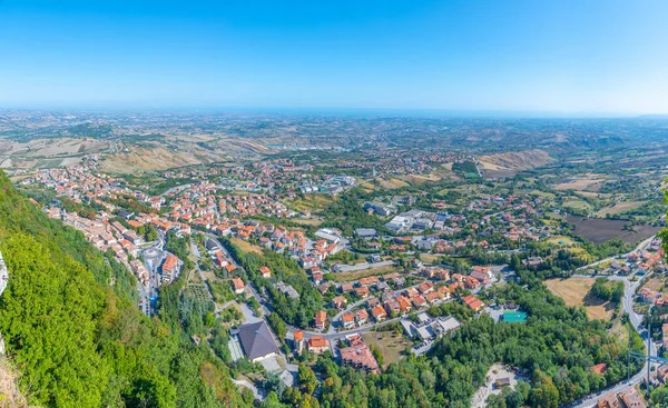 Valdragone 'un San Marino' daki hava manzarası.