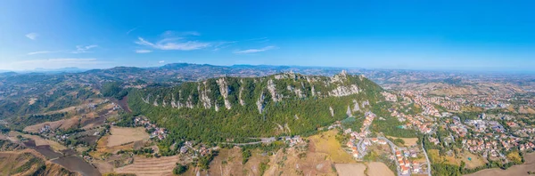 San Marino ve çevresindeki arazi manzarası