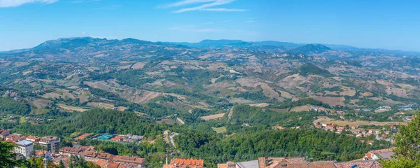 San Marino 'yu çevreleyen hava manzarası