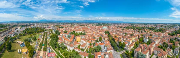 Ital 'daki eski Vicenza kasabasının hava manzarası.