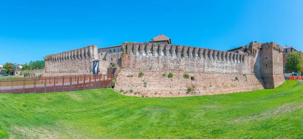 İtalya 'nın Rimini şehrindeki Sismondo Kalesi